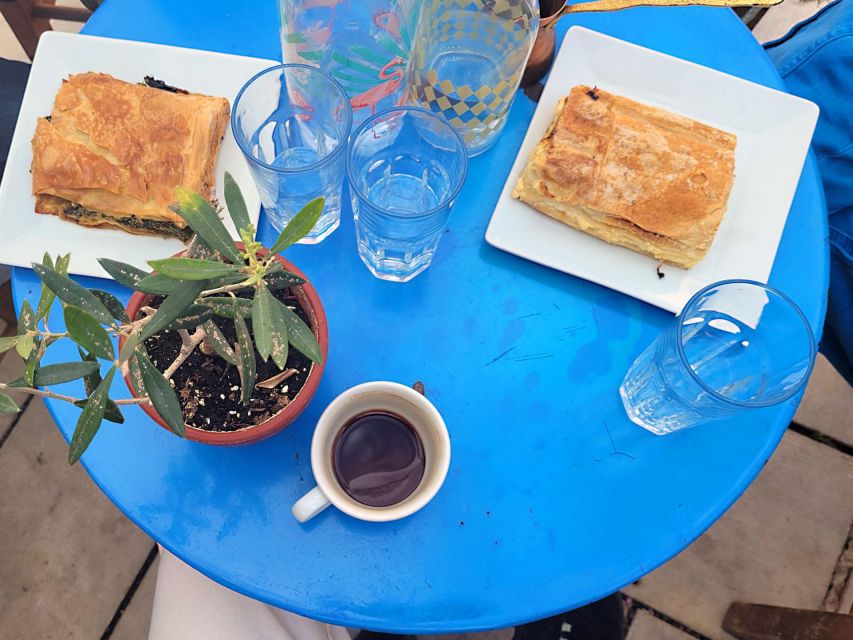 Athens: Family Mythology Treasure Hunt and Tour - Plaka Streets and Anafiotika Photos: Learning by walking