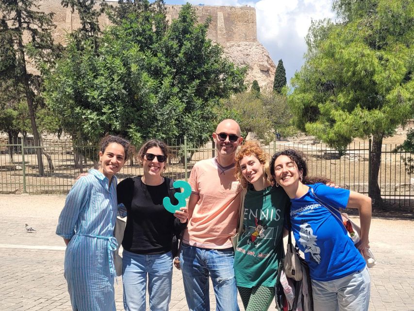 Athens: Family Mythology Treasure Hunt and Tour - The Lukumades food stop: Simple Greek comfort, family-sized