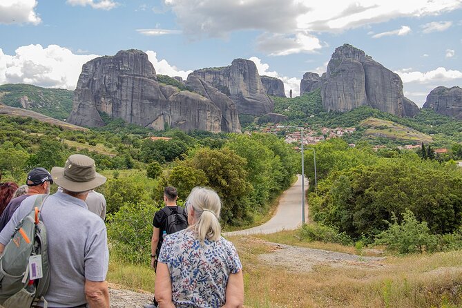 Athens: Meteora Monasteries, Caves & Coastal Stopovers with Lunch - Dress code, cash for monastery entrances, and the stairs you cannot avoid
