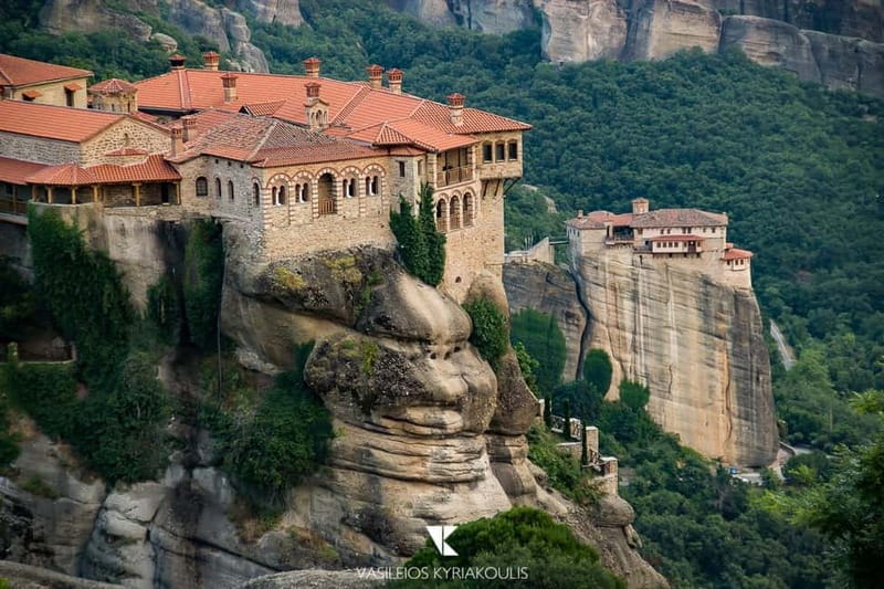 Athens: Meteora Monasteries Day Trip with Caves and Lunch - Meteora Thrones day trip: what you’re really signing up for