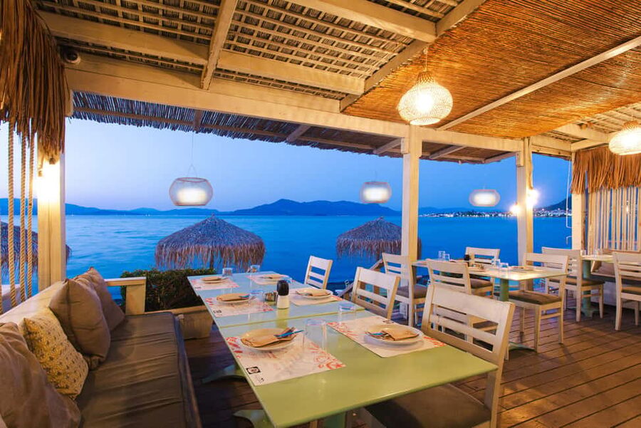 Athens: Meteora Monasteries, Hermit Caves & Seaside Escapes - Athens to Kalabaka: the long ride, plus the comfort you’ll want