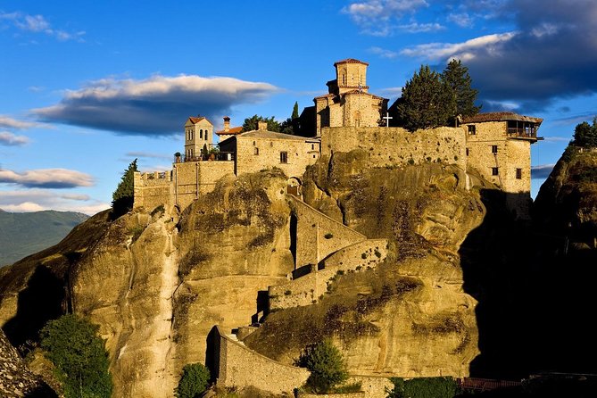 Athens: Meteora Monasteries, Hermit Caves Tour with Pickup - Great Meteoron and Varlaam: The Big Rock-Top Stops