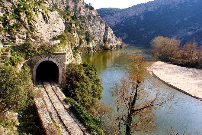 Athens: Meteora Monasteries, Hermit Caves Tour with Pickup - Dress Code and Walking Tips That Keep the Day Comfortable