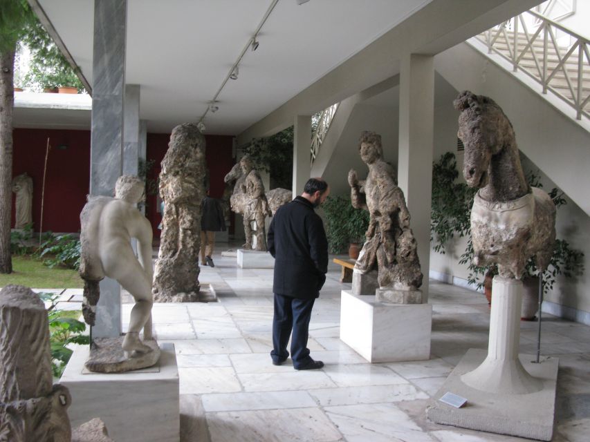 Athens: National Archaeological Museum Private Guided Tour - Price and value: $400 per group for highlights, context, and Q&A