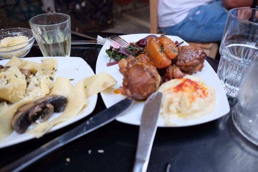 Athens: Old Town Electric Bike Tour with Local Mezes - Key highlights before you ride