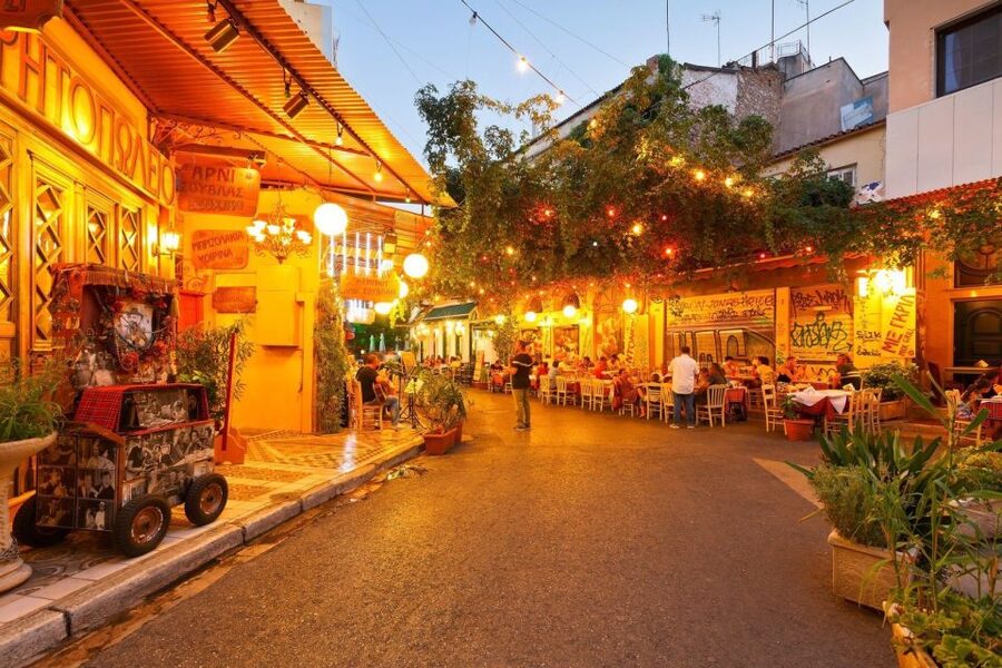 Athens: Premium Food and Wine Tasting Tour in the evening - Regional dinner in the city center, then the gelato landing