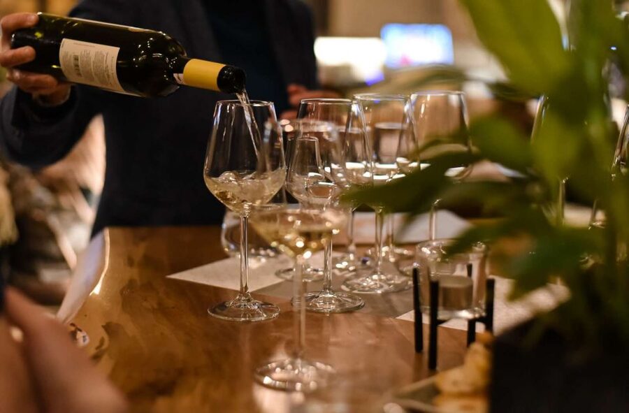 Athens: Premium Food and Wine Tasting Tour in the evening - Price and value: is $170 worth it?