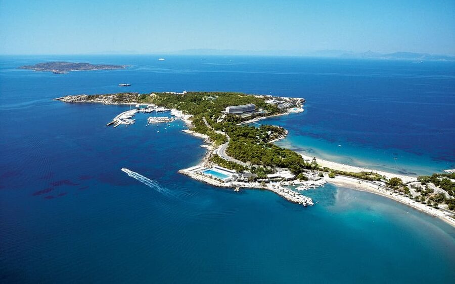 Athens Riviera: Poseidon Temple & Lake Vouliagmeni Day Tour - Lake Vouliagmeni: thermal waters, cliff views, and your choice to swim or chill