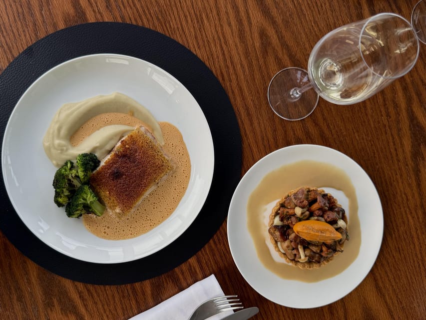 Athens: Rooftop Fine Dining at Whispers Restaurant - Smart casual, camera time, and rules that affect what you wear