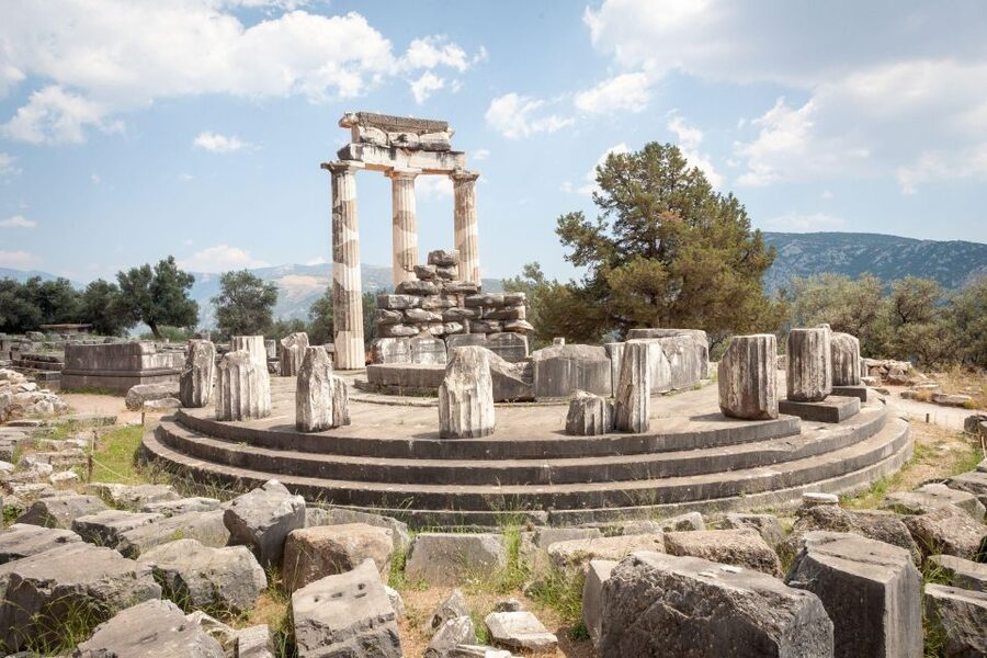 Athens: Small-Group Day Trip Tour to Delphi - Key takeaways