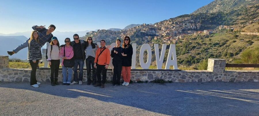Athens: Small-Group Day Trip Tour to Delphi - Should you book the Athens to Delphi day trip?
