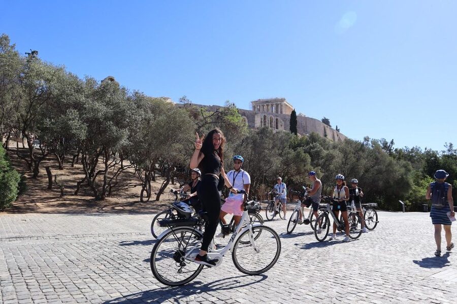Athens: Small Group E-Bike Tour of Historic Highlights - Hadrian’s Arch and the Roman Forum area viewpoints