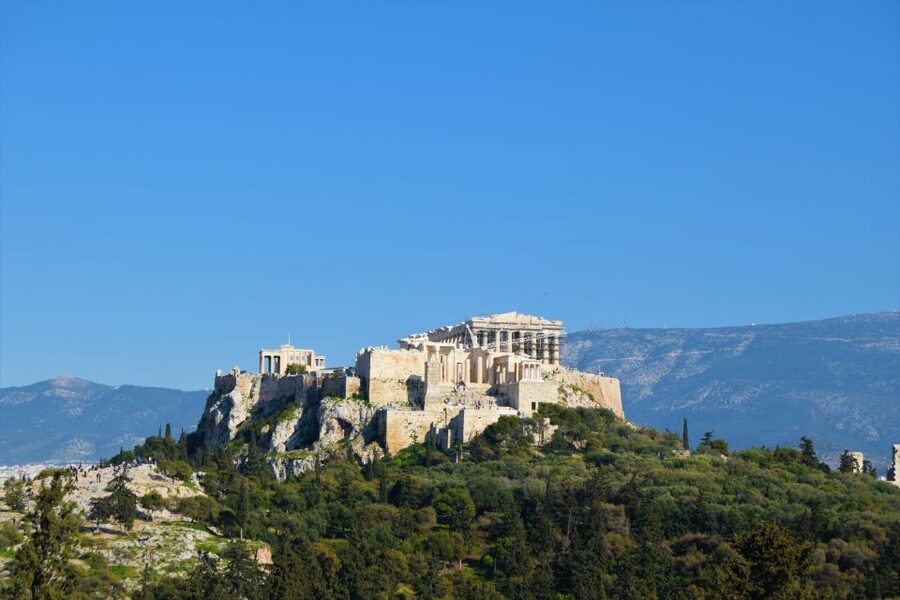 Athens: The Acropolis Guided Walking Tour in Dutch - The 360° summit view: why the climb feels worth it