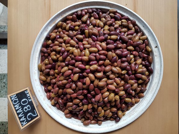 Athens: The Classic Food Tasting Tour - Koulouri, olive oil, olives, and the Cretan flavor round