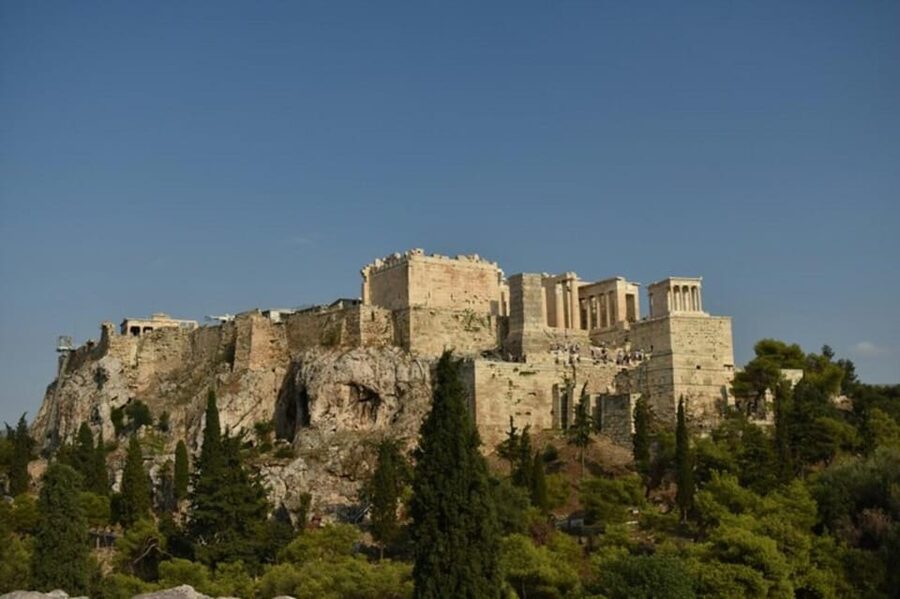 Athens: the Great Greek Philosophers Guided Tour in Spanish - Price and value at around $34 per person