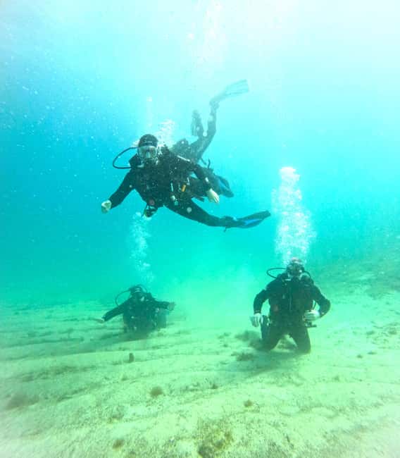 Athens: Try Scuba Diving - Gear Fitting and Wetsuits: Where Most People Start to Relax