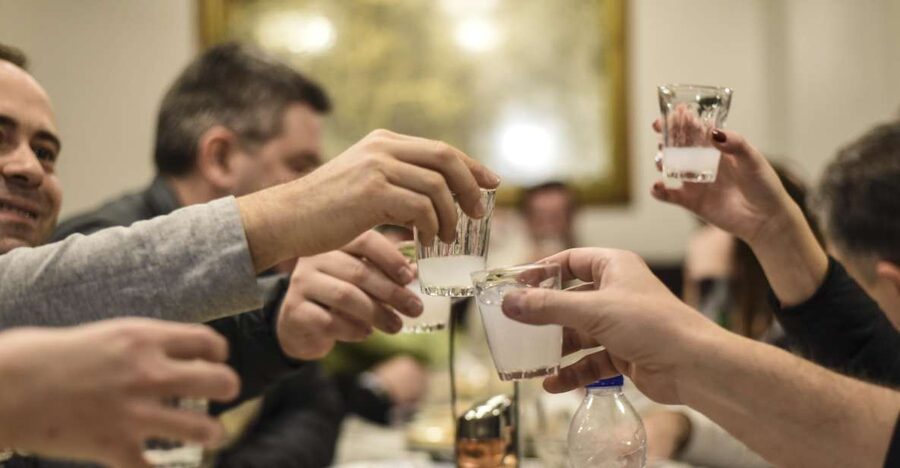 Athens: Ultimate Food Walking Tour with 15 Tastings - Practical Tips for a Comfortable 4-Hour Greek Food Walk