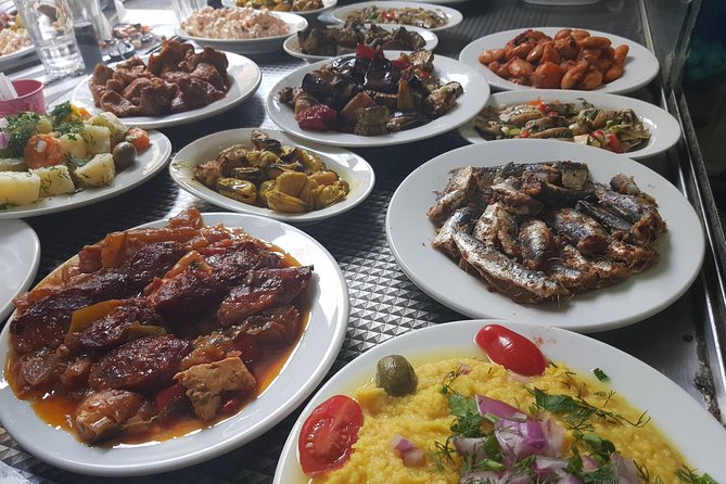 Best Food Tasting Tour of Athens, taste 18+ iconic Greek foods! - Why a walking tastings tour works better than eating “on autopilot”