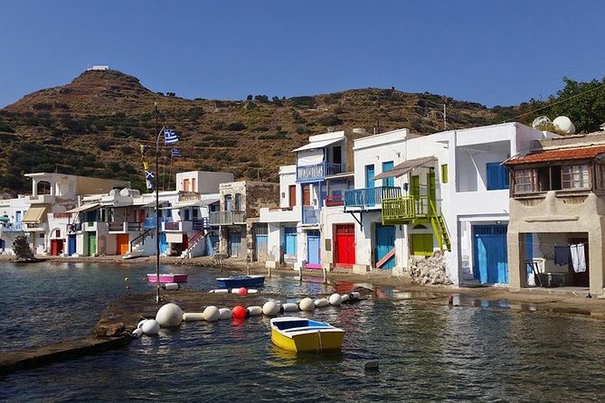 Best of Milos and Poliegos Catamaran snorkelling Cruise with BBQ - Kalogries and Cape Vani: The West-Side Tone Shift