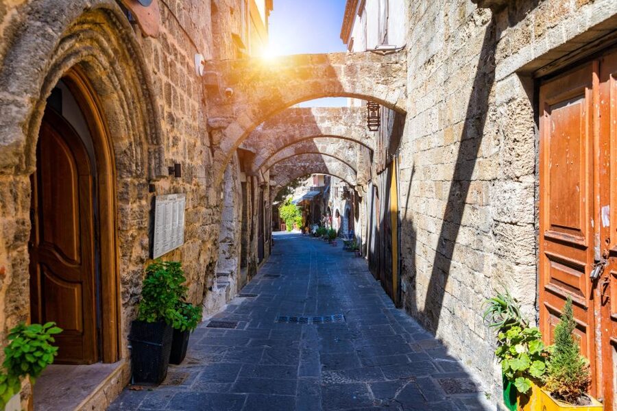 Best of Rhodes Tour including Lindos and Medieval City - Your Final Wandering Hour: Free Time That Actually Matters
