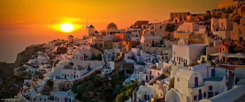Blue Dome And Oia Sunset Small Group Transfer - From Kamari or Fira to the Blue Dome, with a photo stop built in