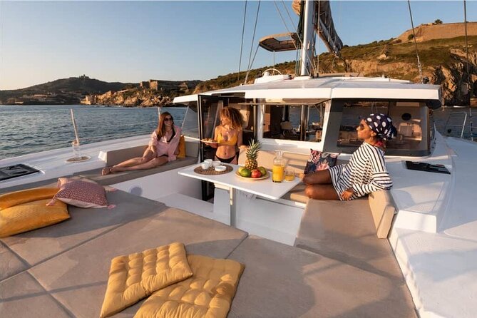 CATAMARAN Kleftiko Poliegos & Round of Milos Lunch with Openbar - Kleftiko and the boat-only caves