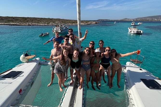Catamaran Semi Cruise Paros Antiparos includes Food and Drinks - Food and drinks on board: why lunch is the main event here