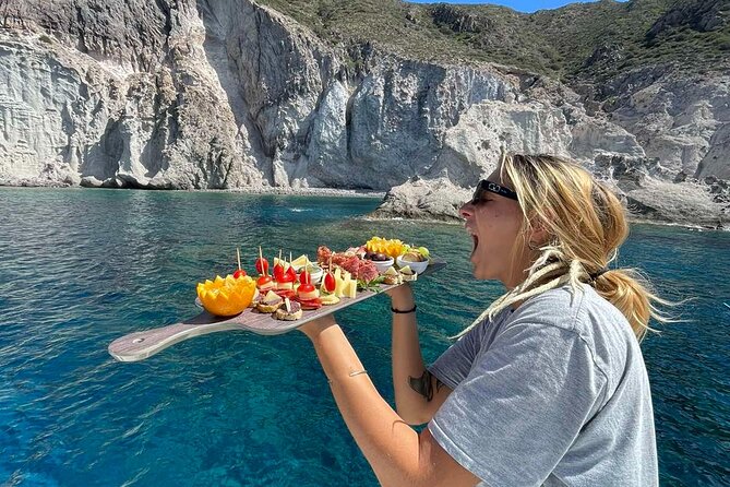 Catamaran Semi Cruise Paros Antiparos includes Food and Drinks - The crew experience: Captain Angelos and chef Georgina set the tone