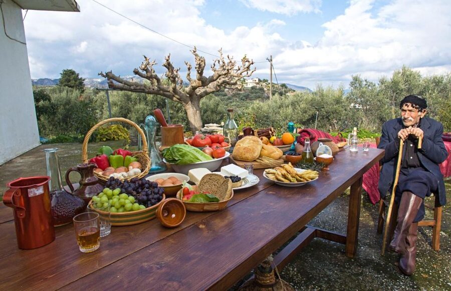 Chania: Authentic Cooking Class in the White Mountains - Wine and cheese tasting: what you sip while your food is still cooking