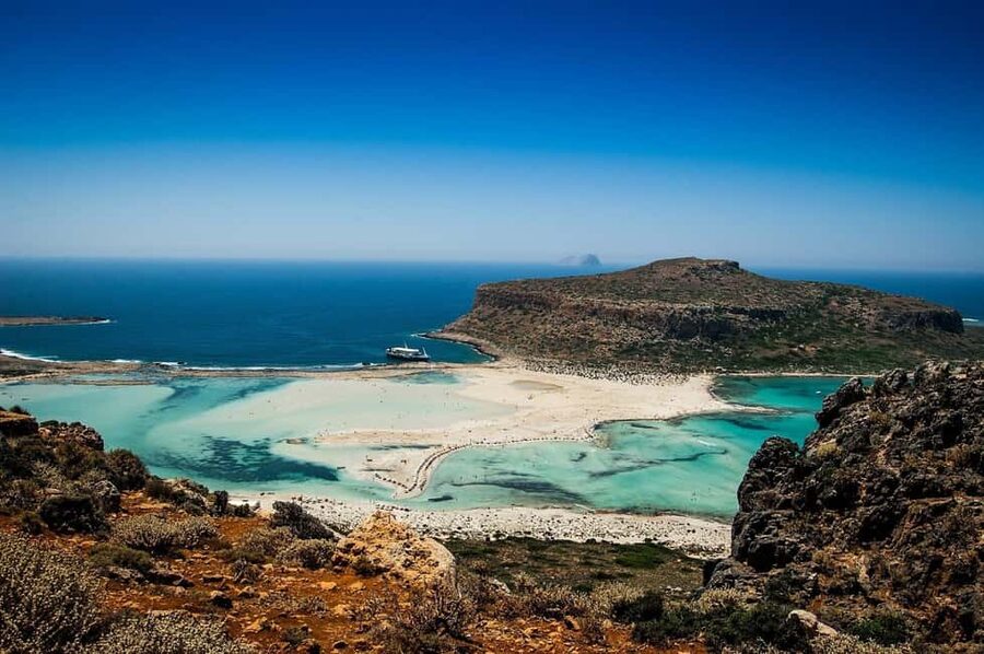 Chania: Balos Lagoon 4x4 Jeep Safari Tour from Kissamos - Kissamos departure to the Gramvousa Peninsula: what the ride is like