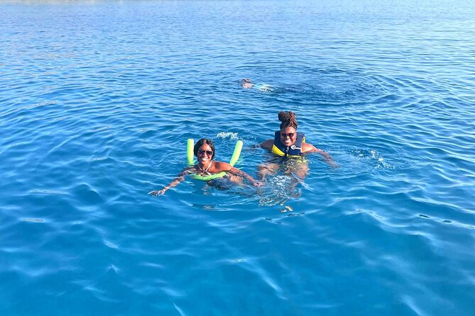 Chania: Morning Catamaran Cruise with Premium Lunch & Drinks - Premium Lunch and Drinks That Make the Price Make Sense