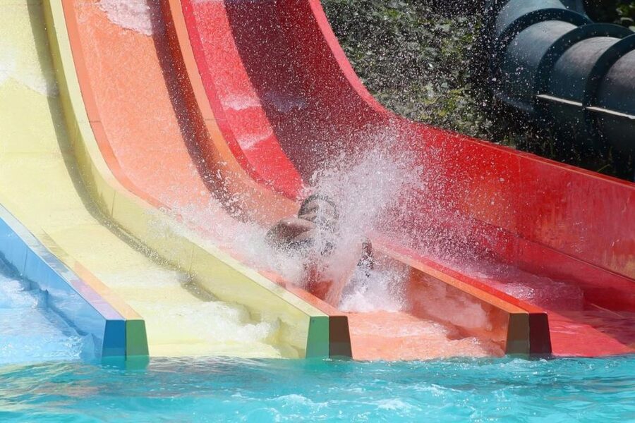 Chania & Rethymno:Limnoupolis Water Park with Lunch+Transfer - Included lunch at Limnoupolis: what you get and how to choose