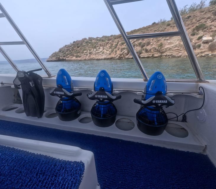 Chania: Sea Scooter Snorkeling boat tour - The boat and scooter setup: meeting your guide and choosing gear