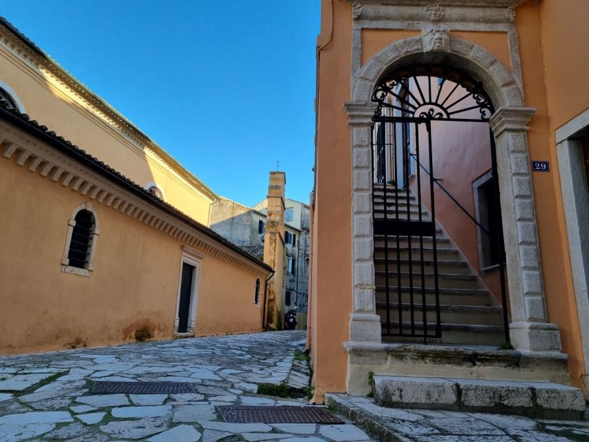 Corfu: Historic Buildings and Great Personalities Tour - Palace of Saint Michael and Saint George, plus Mouragia by the water