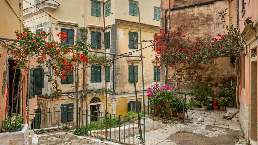 Corfu: Old Town Guided Walking Tour Small Group - Spianada and Dimarchiou Square, where the story lives in real daily life