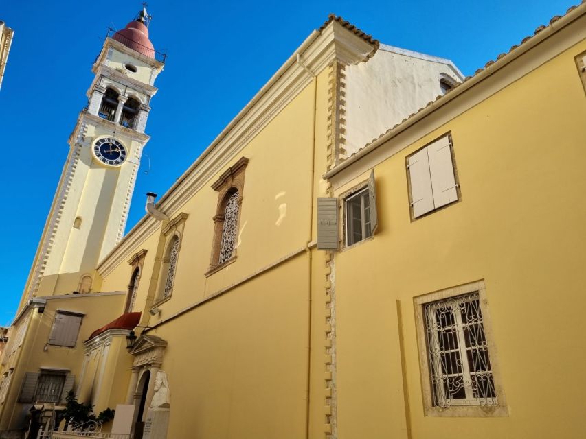 Corfu: Small Group City Walking Tour - Esplanade and Liston arcade: where you get your bearings fast