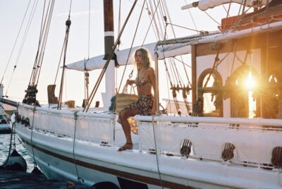 Sunset Cruise on Classic Boat with Cocktails & Snacks