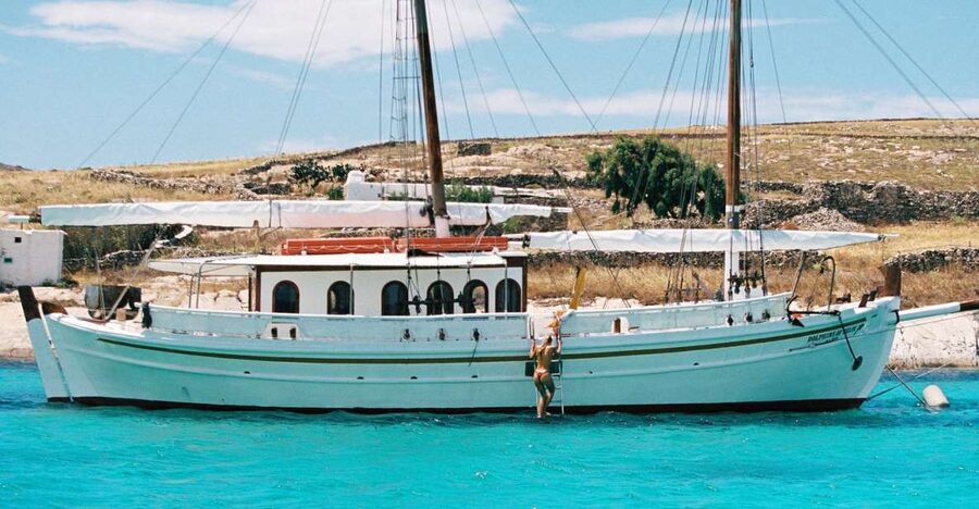 Corfu Town: Full-Day Cruise with Lunch, Drinks & Swim Stops - Key things that make this cruise work