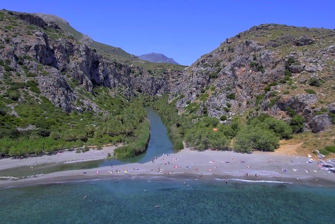 Cretan Safari – 4x4 Adventure to Preveli Beach with Lunch - Lunch with unlimited Cretan wine: the included meal you should plan around