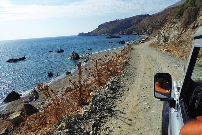 Cretan Safari – 4x4 Adventure to Preveli Beach with Lunch - The day’s rhythm: gorges, villages, then Preveli palms