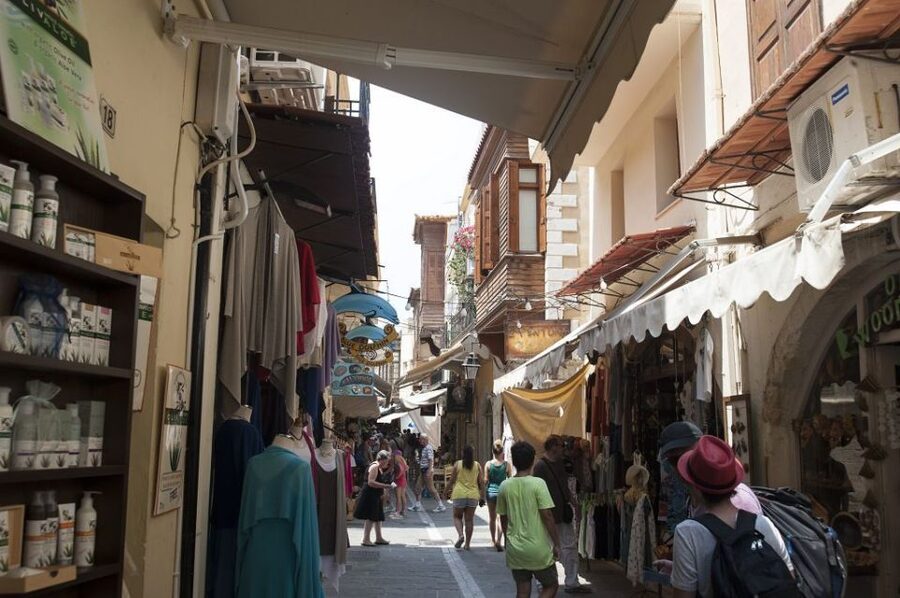 Crete: Chania, Lake Kournas and Rethymno Tour - Timing Reality: How to Avoid Feeling Rushed
