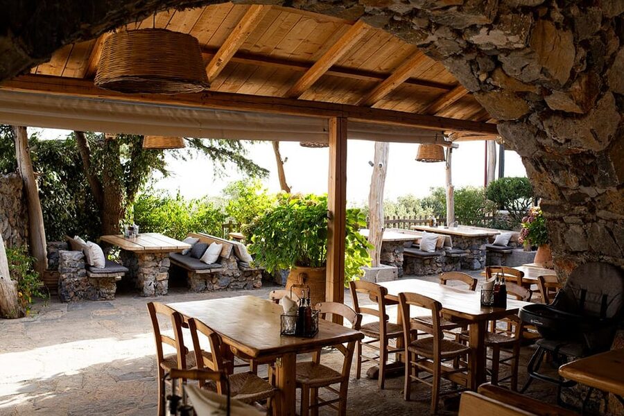 Crete: Hot-Air Balloon Flight with Breakfast and Wine - Helping Set Up the Balloon With the Crew