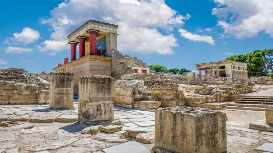 Crete: Knossos E-Ticket with Audio Guide & Optional Museum - Key things that make this day work