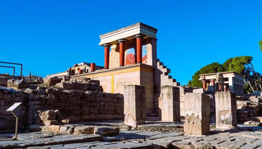 Crete: Knossos Palace, Winery & Olive Oil Tour with Lunch - Key points to know before you go