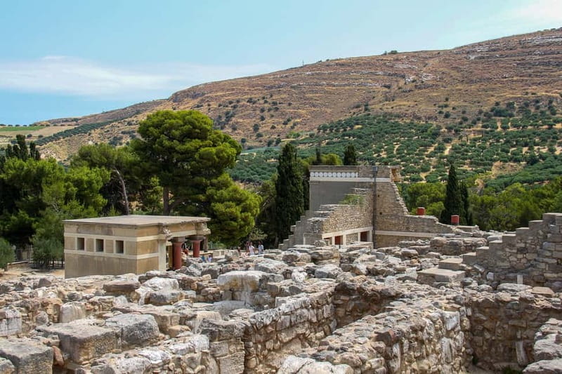 Crete: Lasithi Plateau and Knossos Palace Day Tour - Dictaean Cave near Psychro: 1,025 meters and Zeus mythology