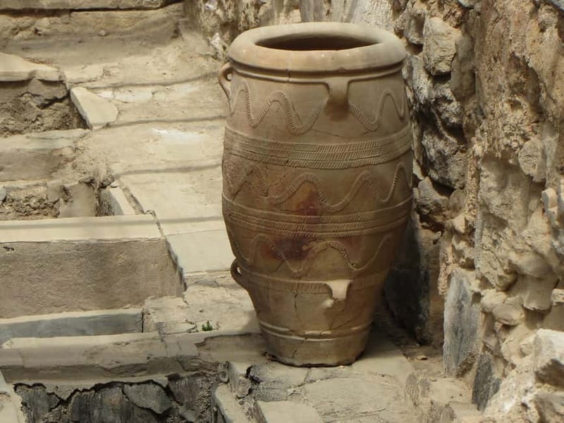 Crete: Lasithi Plateau and Knossos Palace Day Tour - Knossos Palace: throne room, frescoes, and Minoan columns