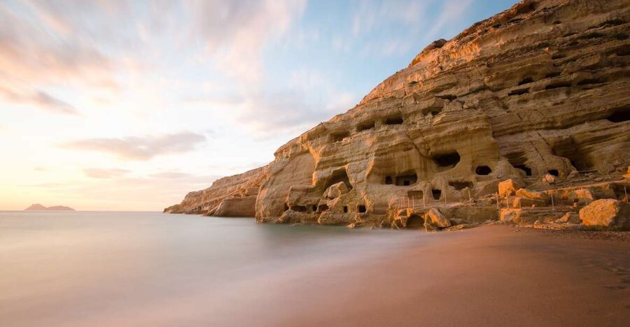 Crete: Matala Beach and Hippie caves, Red beach - Your 4 hours in Matala: how to balance swims, village wandering, and cave time