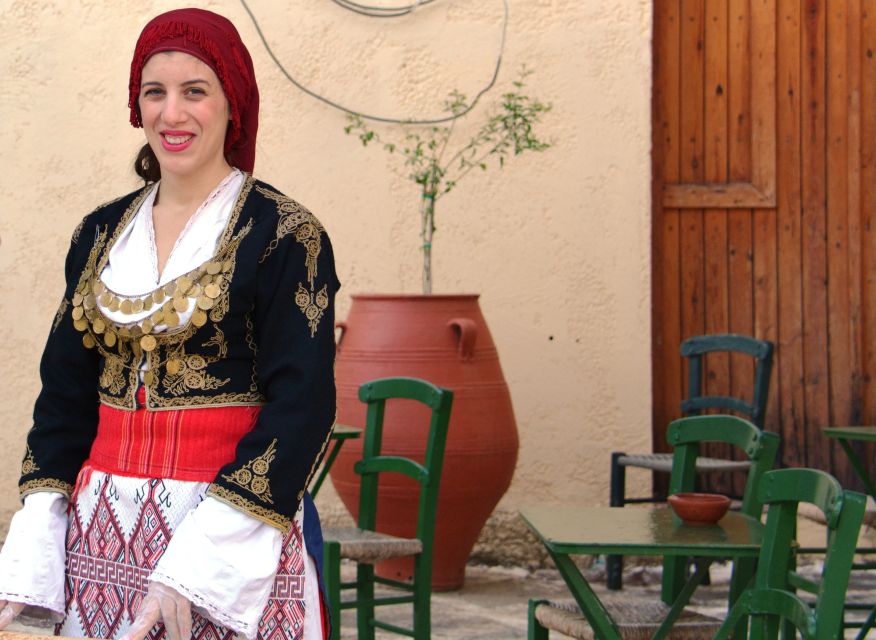 Crete: Traditional Dance Show and Buffet Dinner with Wine - Kato Karouzana Restaurant: Buffet Dinner Plus Unlimited Wine and Water