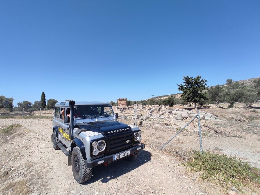 Crete: Trypiti Beach Off-Road South Tour w/ Lunch & Wine - Lunch With Wine and Water at St. Savvas