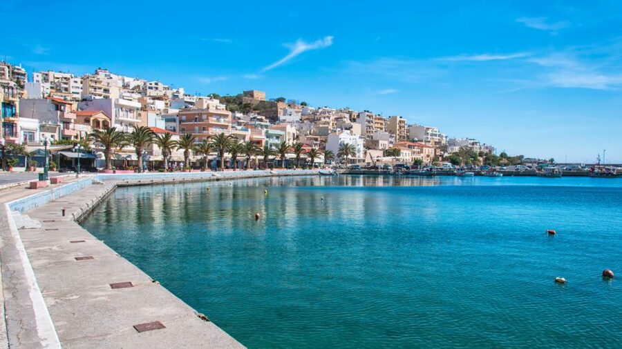 Crete: Vai Palm Forest, Itanos & Erimoupoli Beach, Road Trip - Erimoupoli and Itanos: three bays, turquoise water, and ancient remains nearby